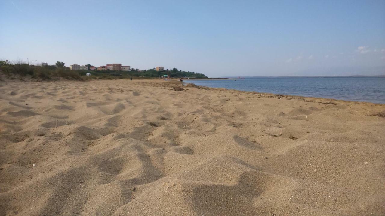 Apartments Ninske Vodice Екстер'єр фото